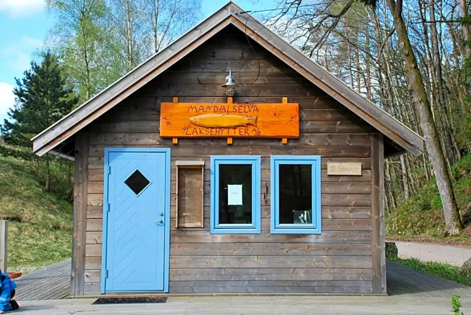 Mandalselva Laksehytter