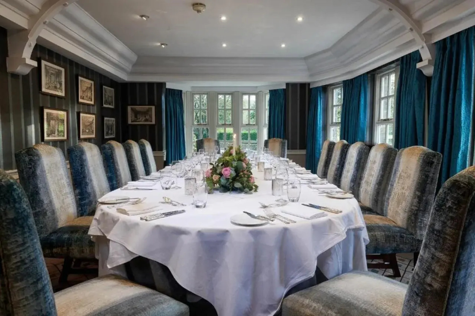 The Devonshire Arms Hotel