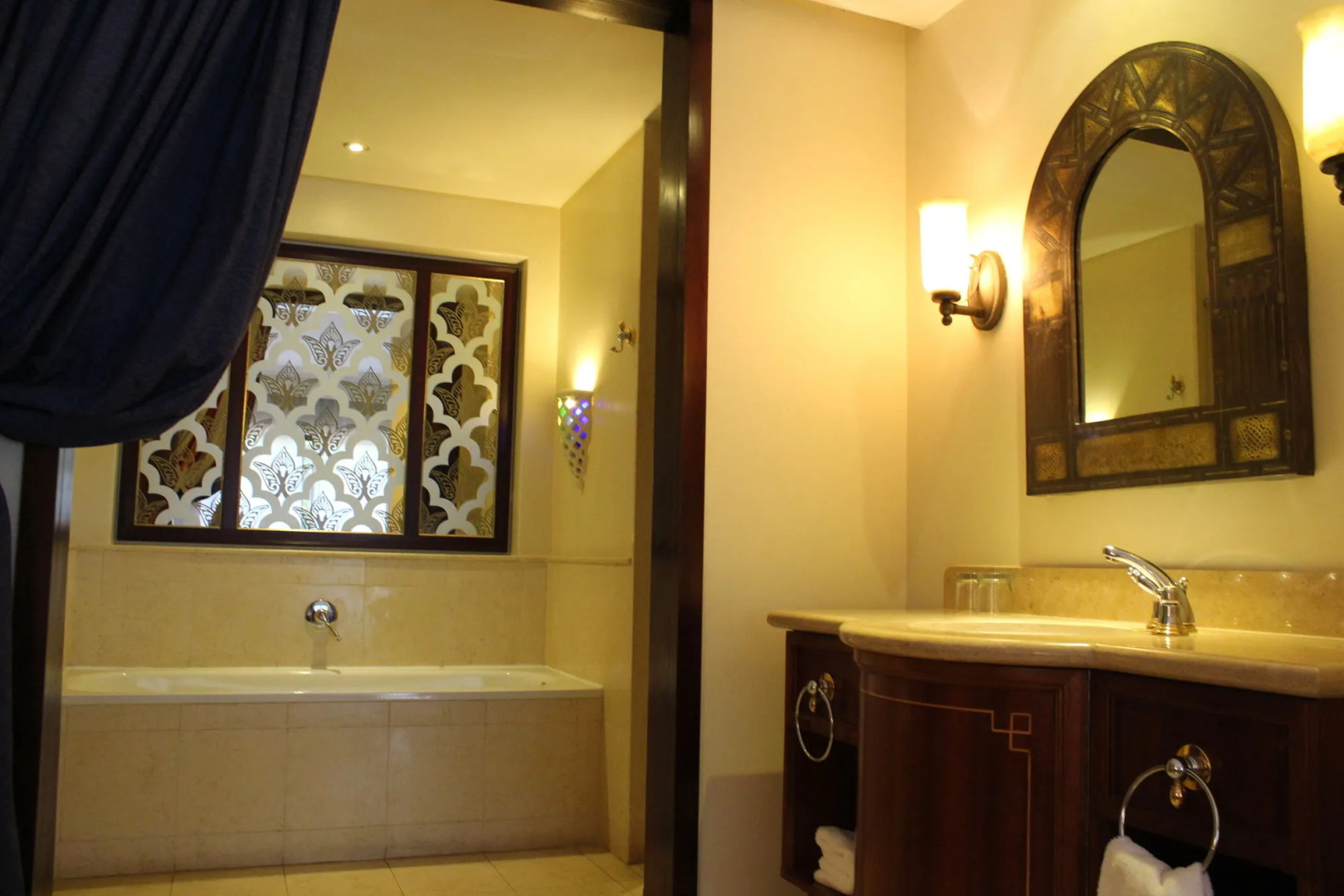 Lombardy Boutique Hotel