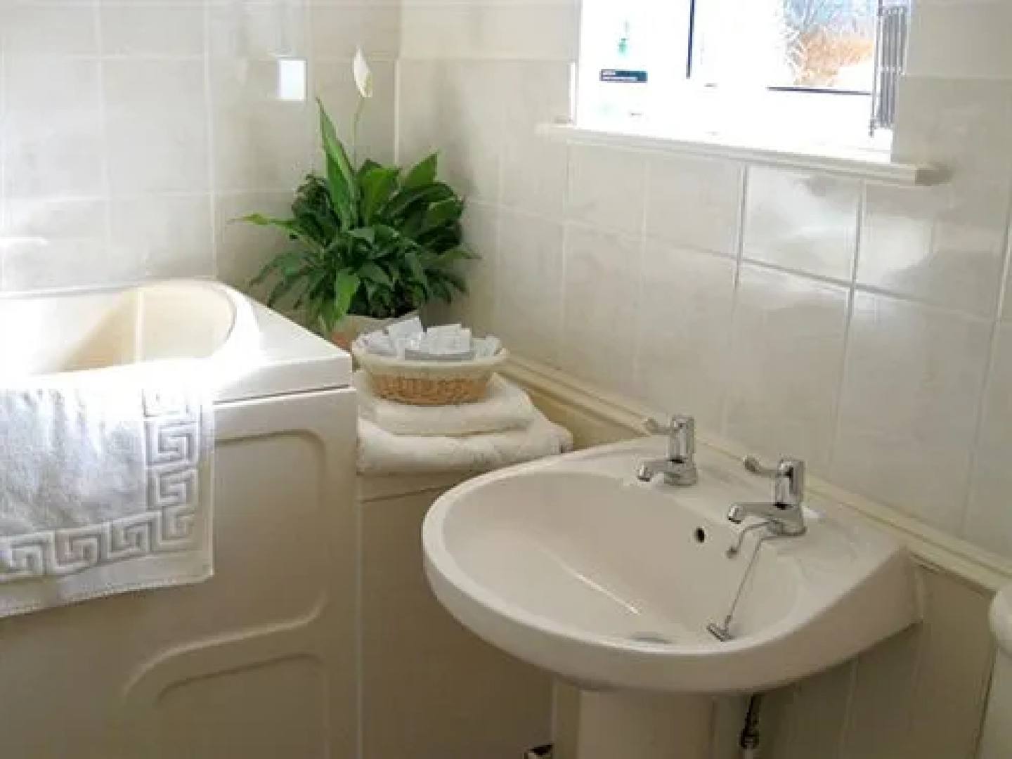 London Road Guest Accommodation