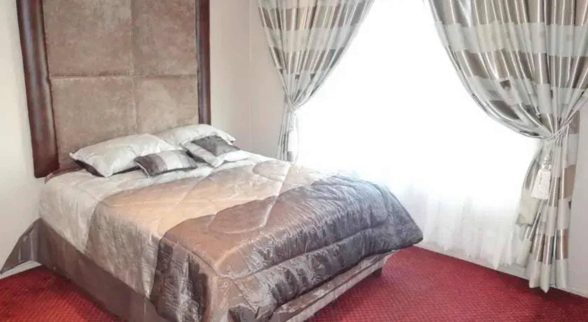 Africa Bed And Breakfast