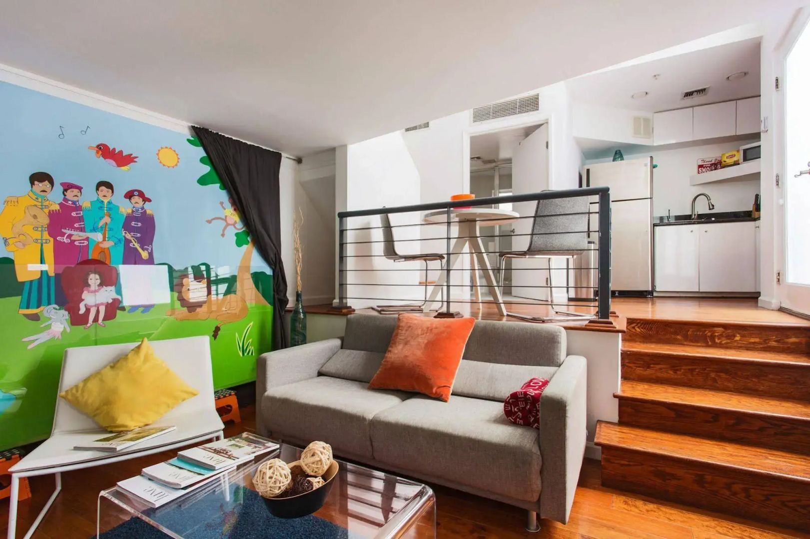 Beverly Hills Modern Guesthouse