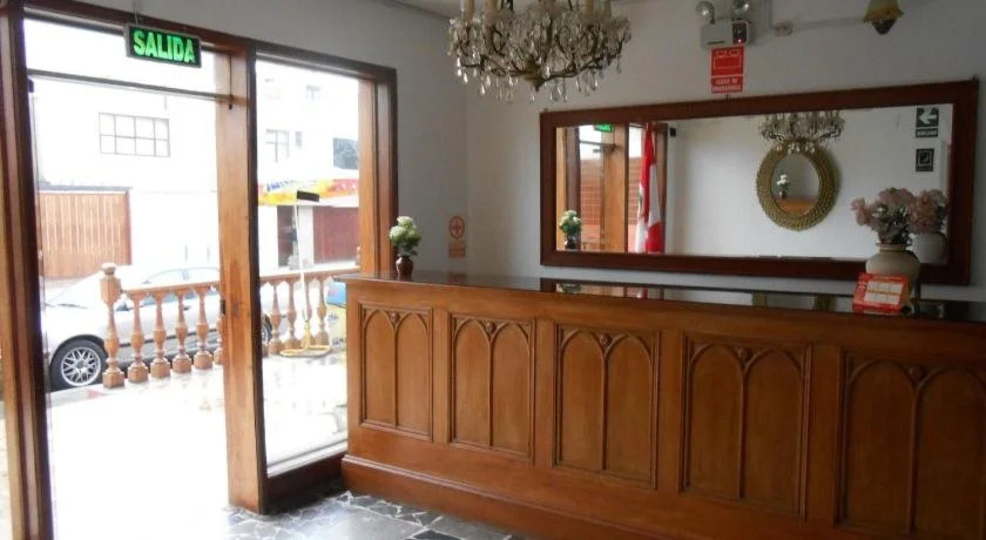 Hostal Residencial Cesar Alberto