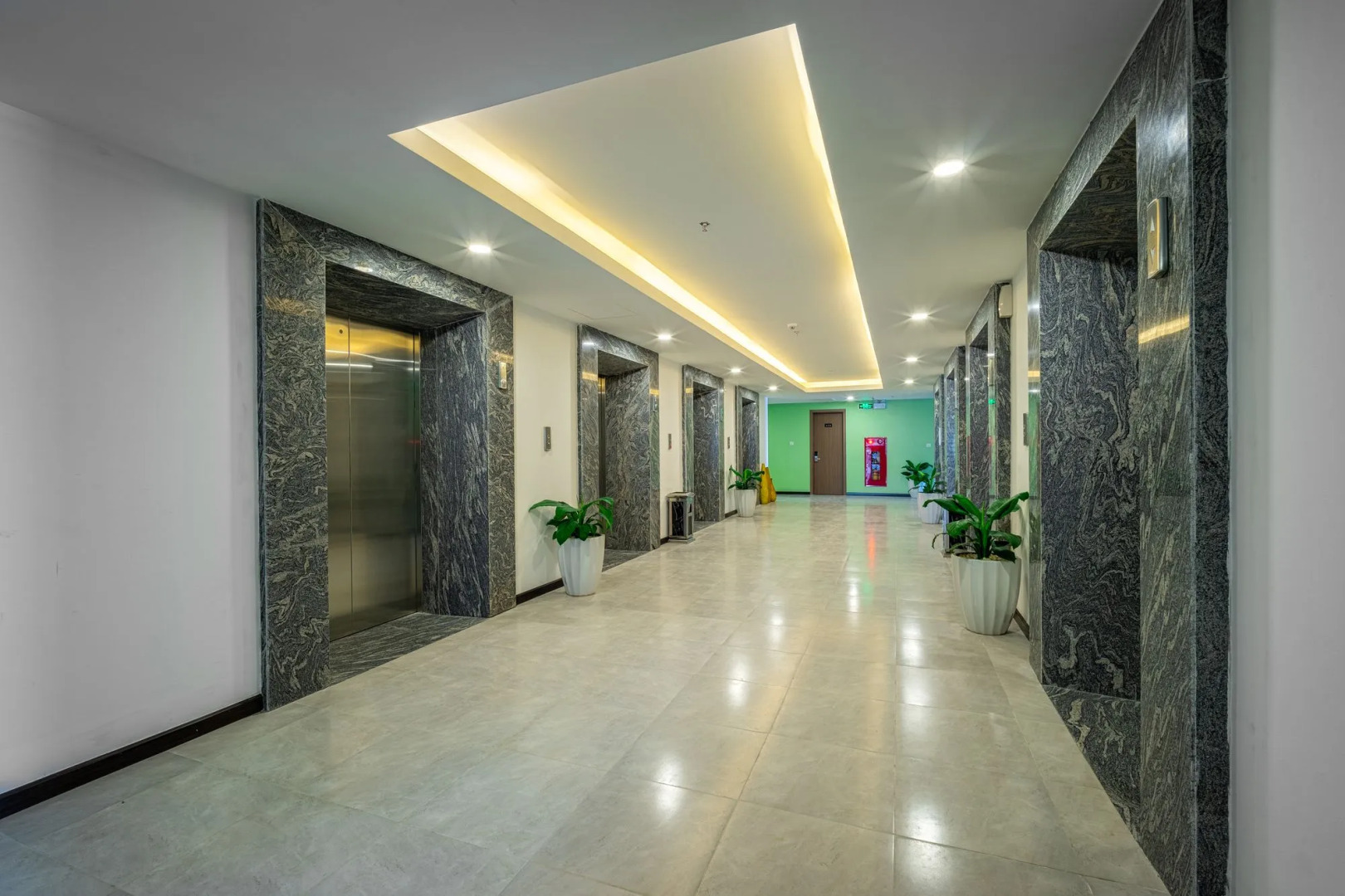 Paralia Hotel Nha Trang