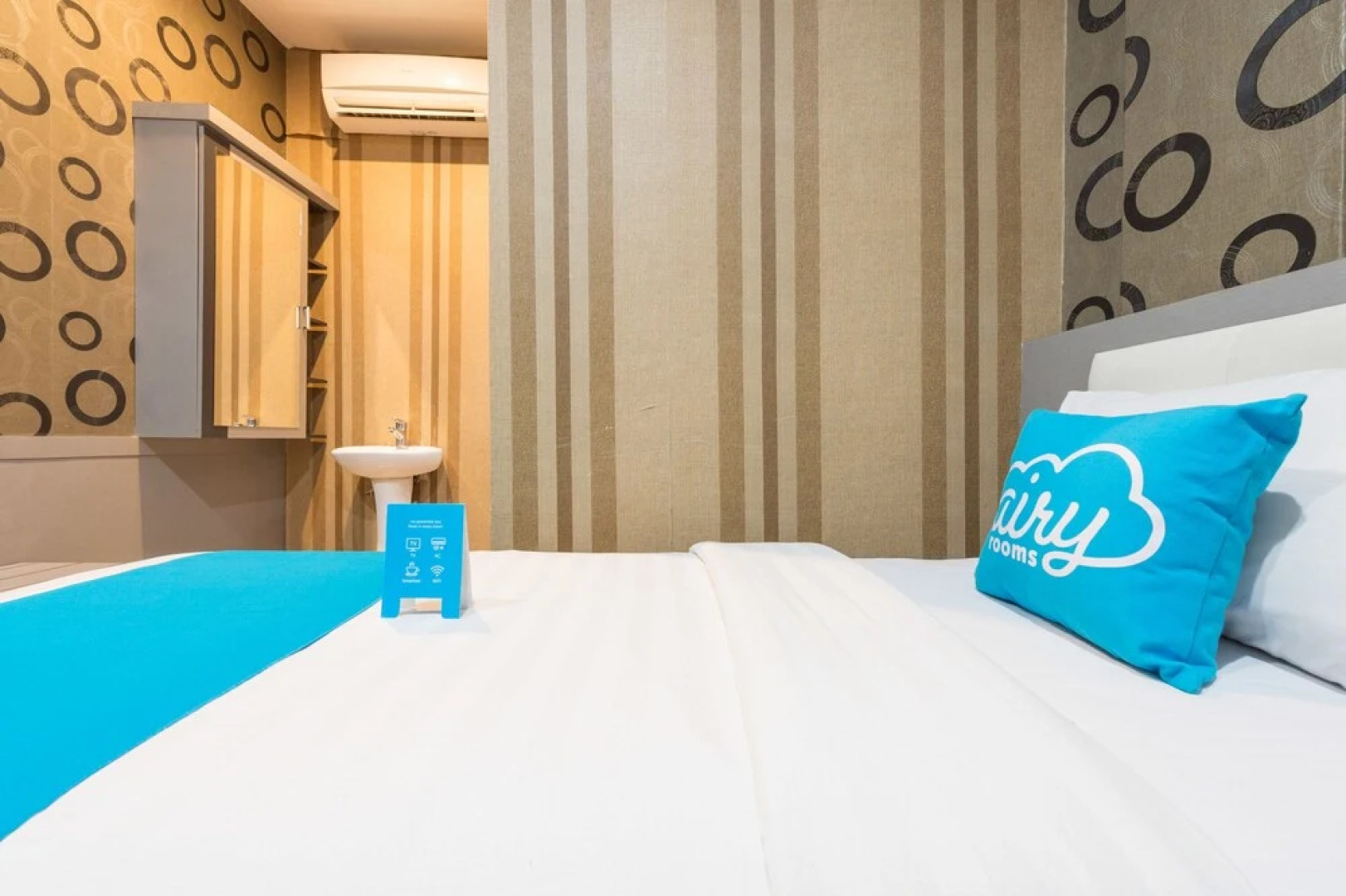 Airy Tatura Emmy Saelan 33 Palu