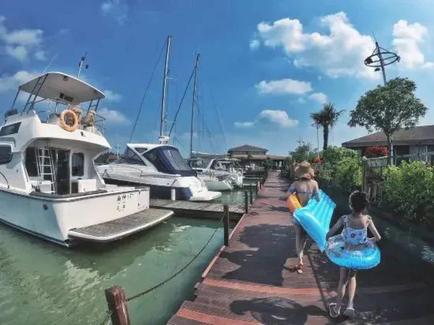 Rhine Dream Yacht Club