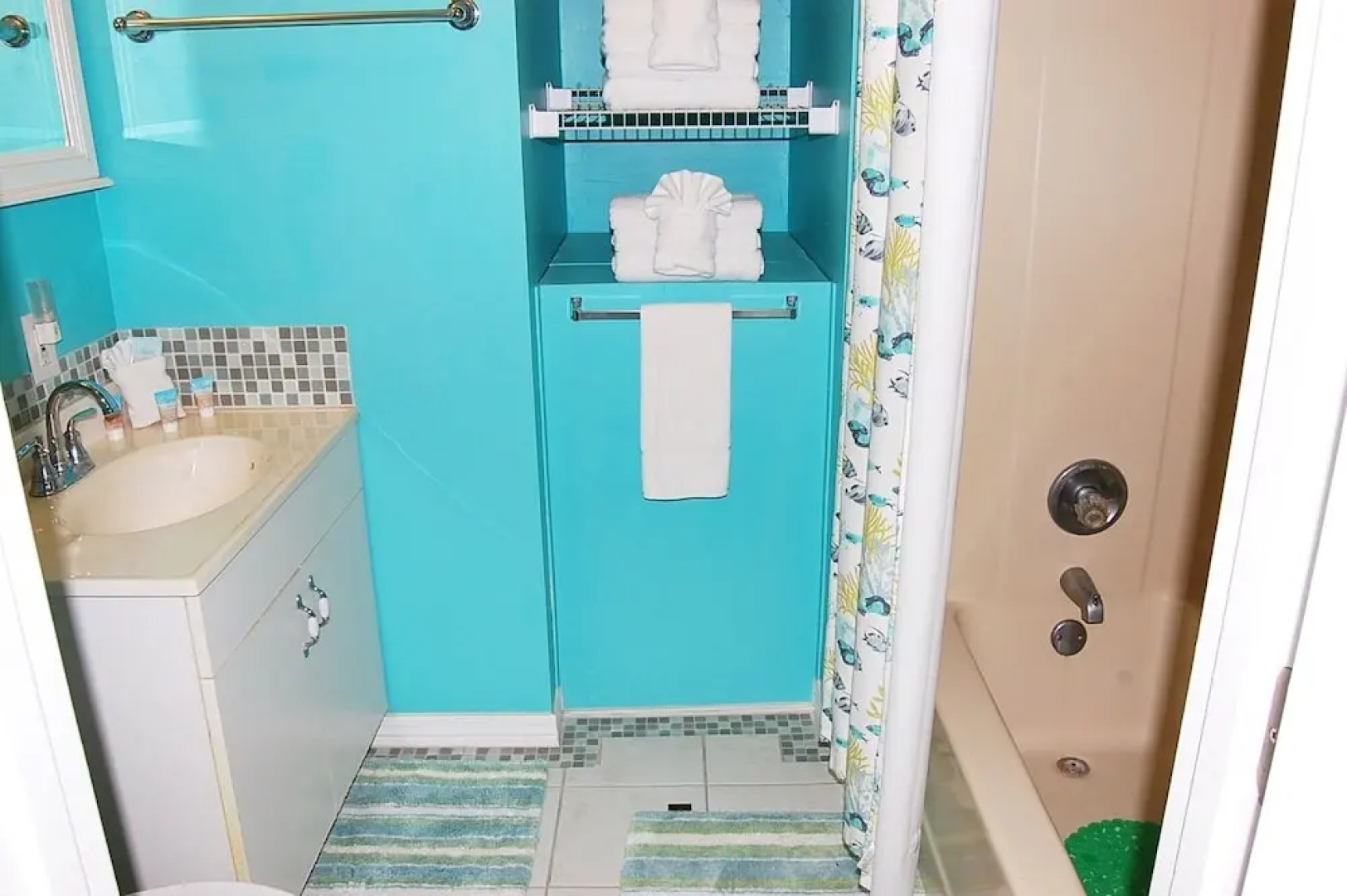 Toucan Play 3  Two Bedroom Condo