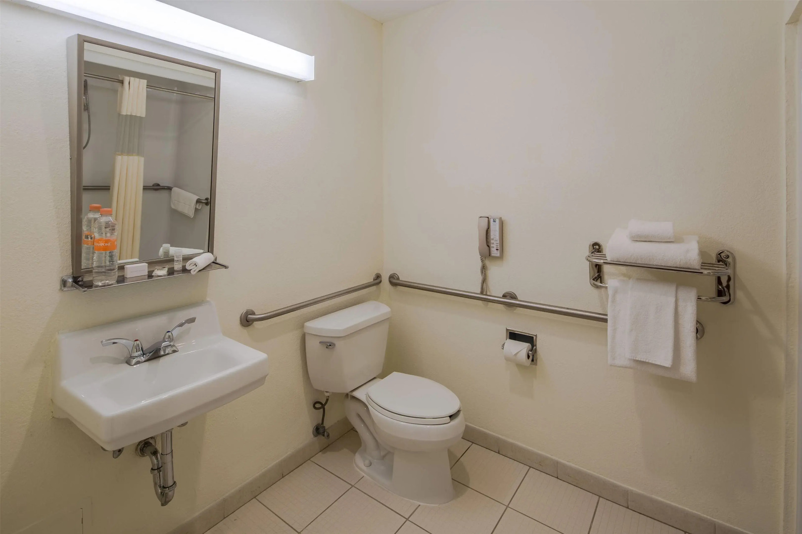 Microtel Inn & Suites by Wyndham Culiacan