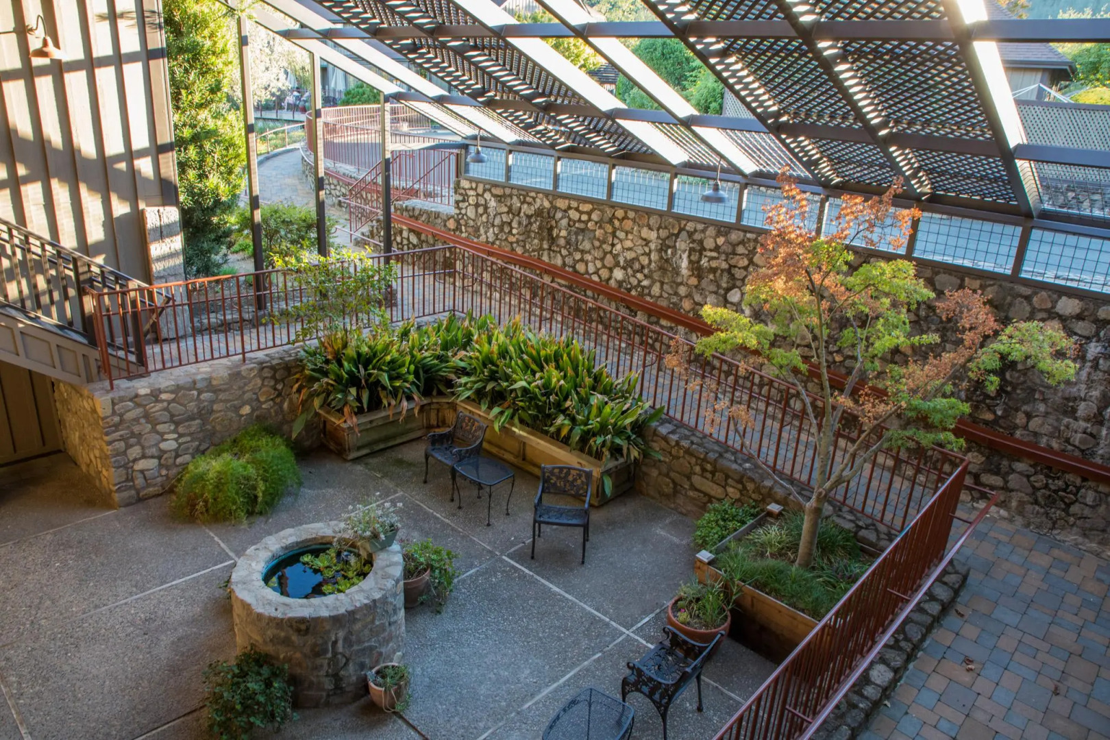 Le Petit Pali St. Helena