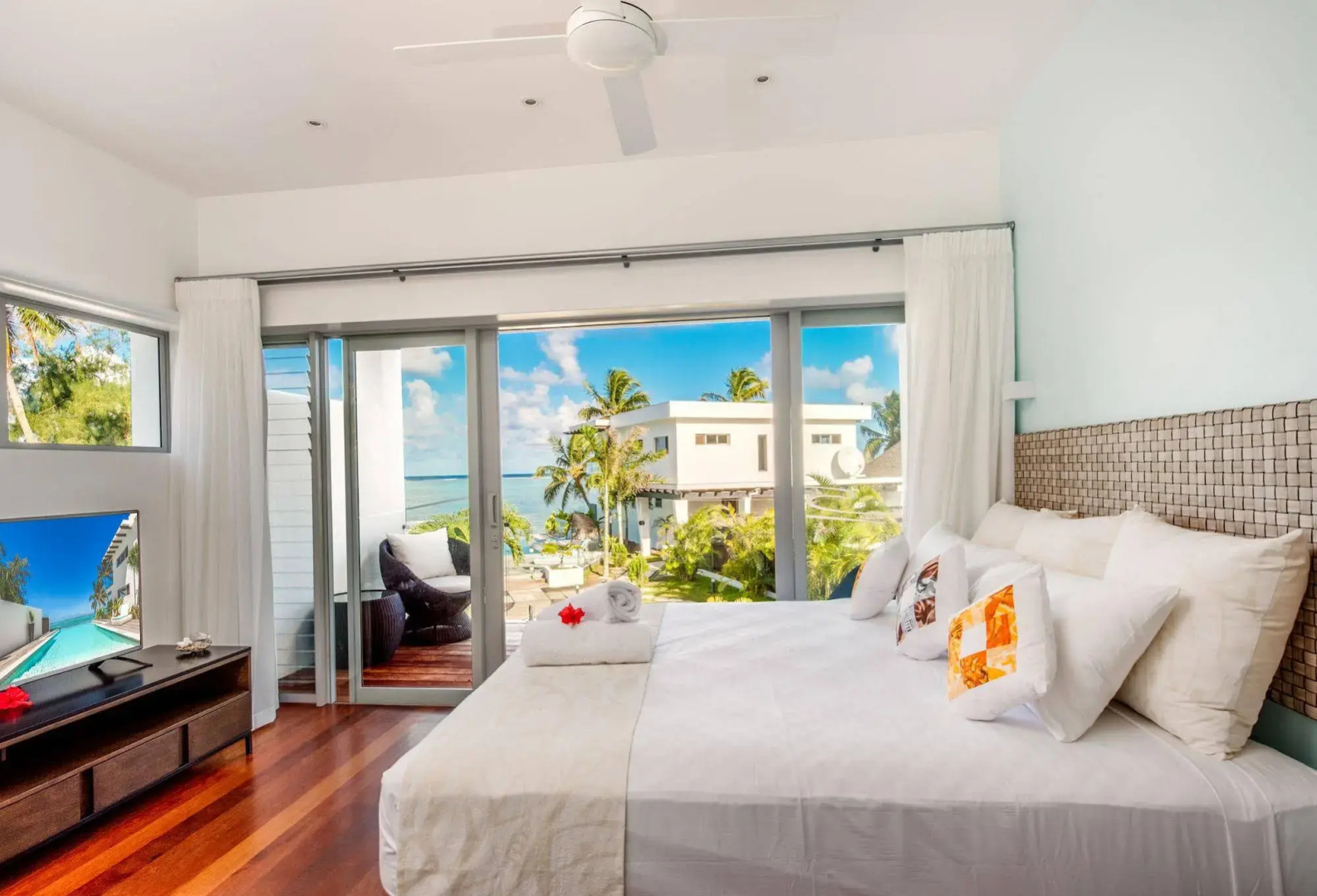 Crystal Blue Lagoon Villas