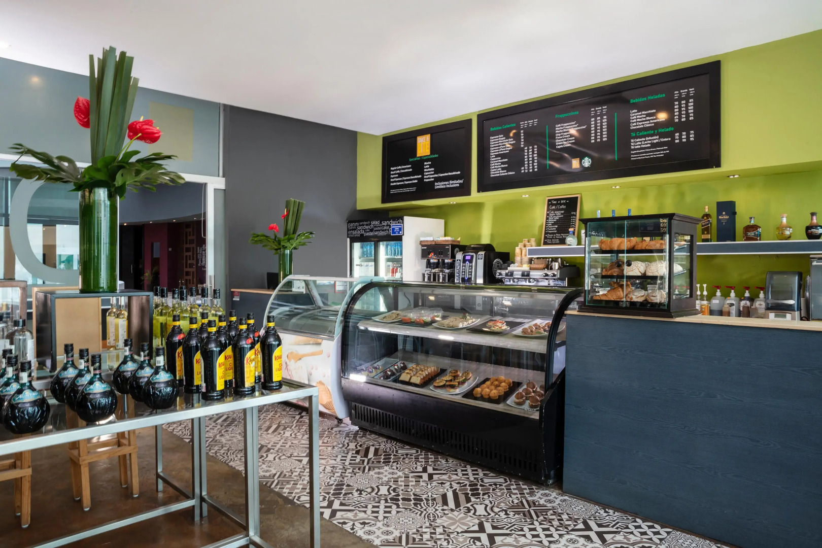 Krystal Grand Cancun