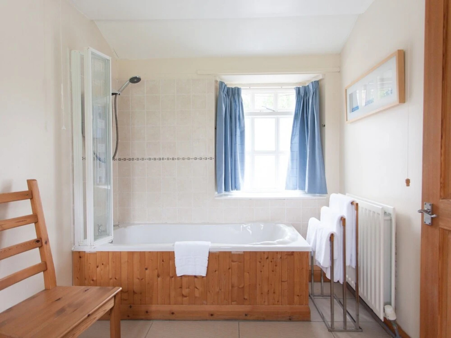 The Coach House - Guest House