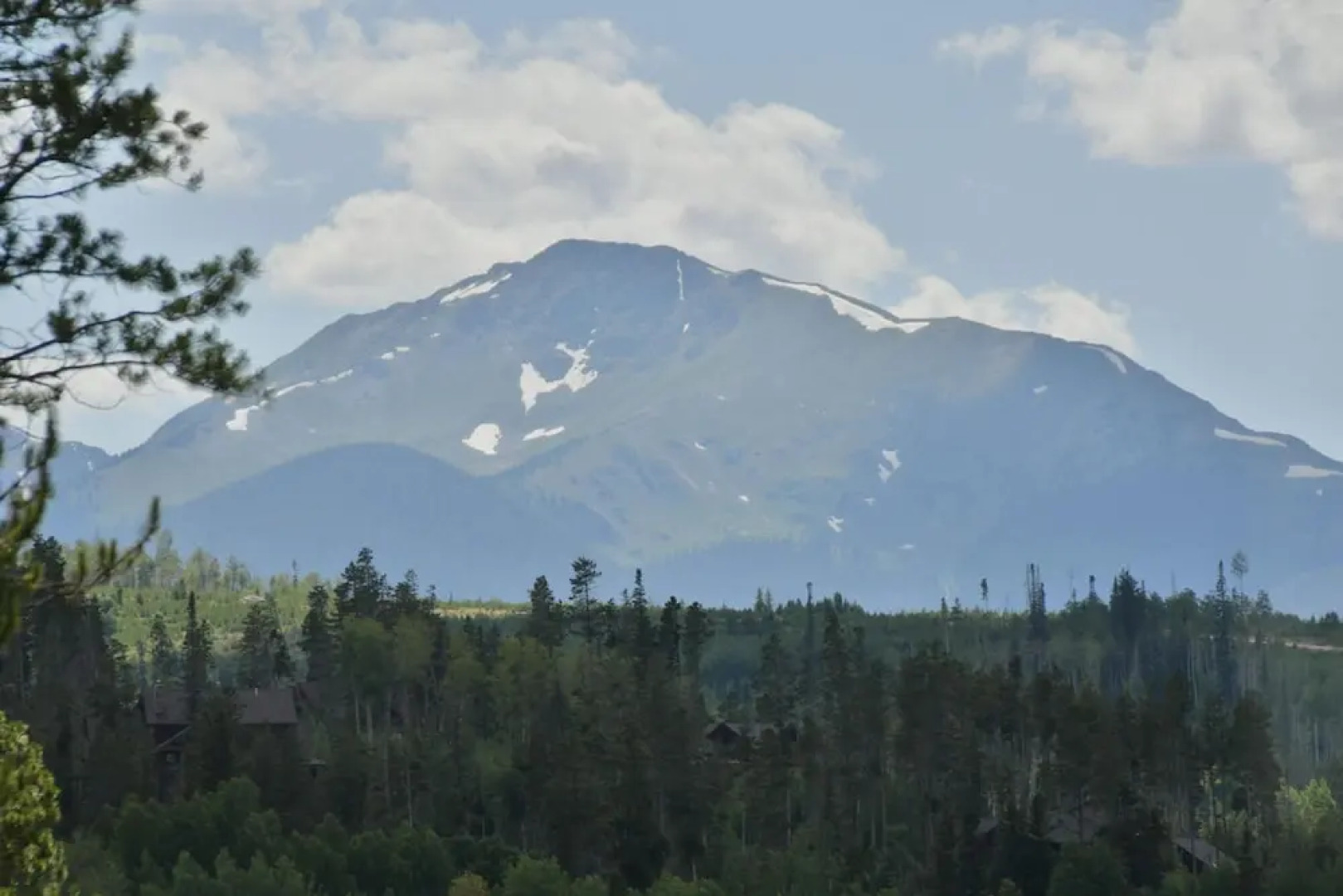 Rendezvous Luxury Chalets by Winter Park Escapes