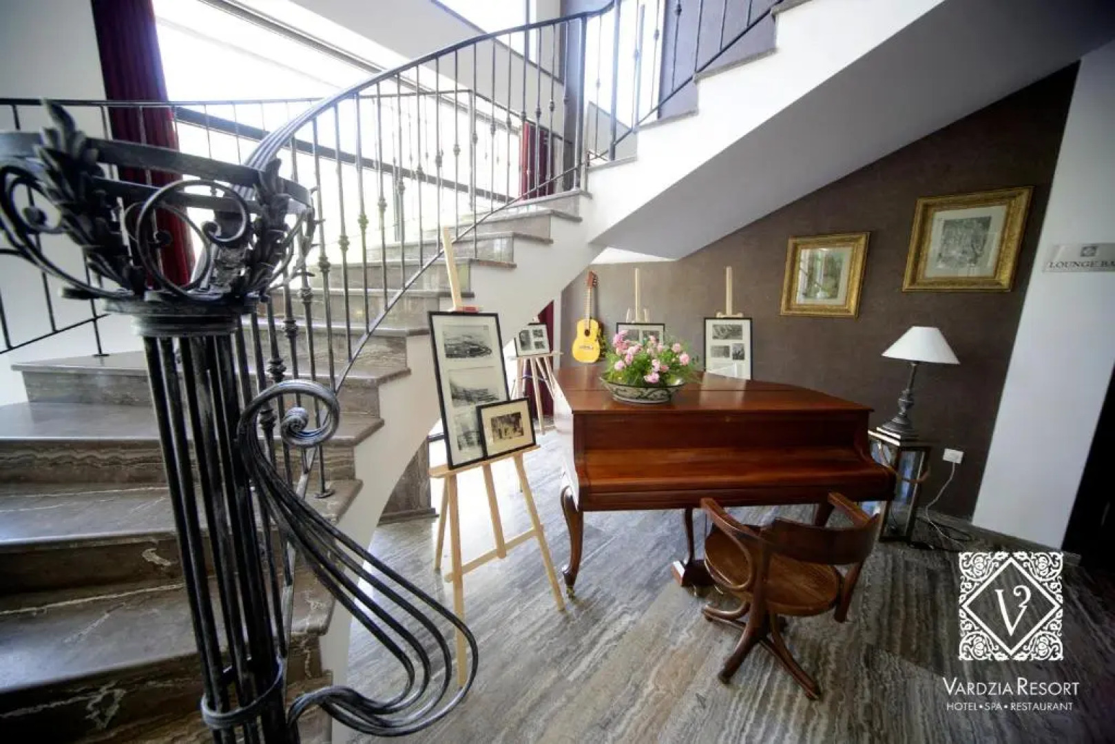 Курорт Vardzia