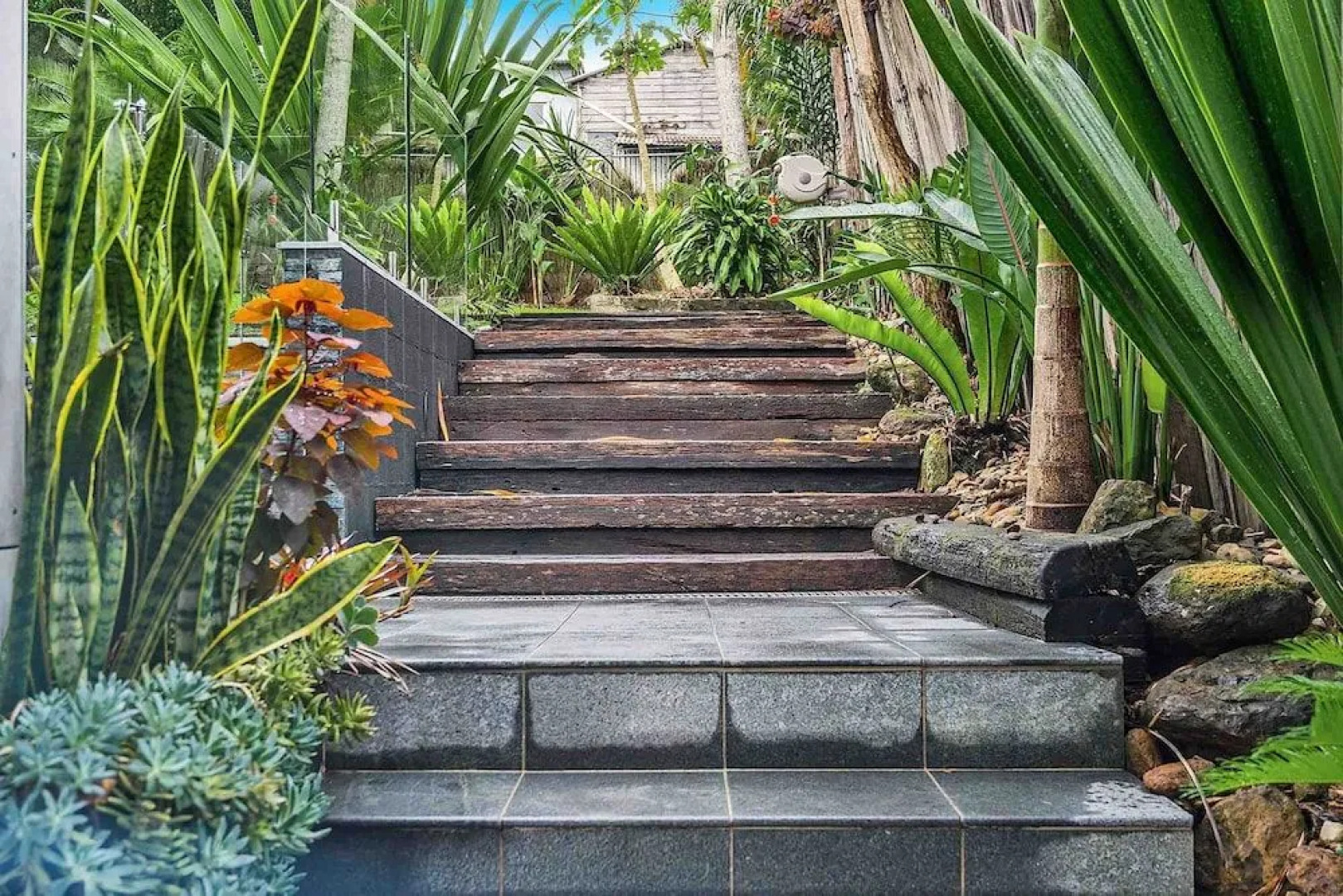 A PERFECT STAY - Bangalow Abode