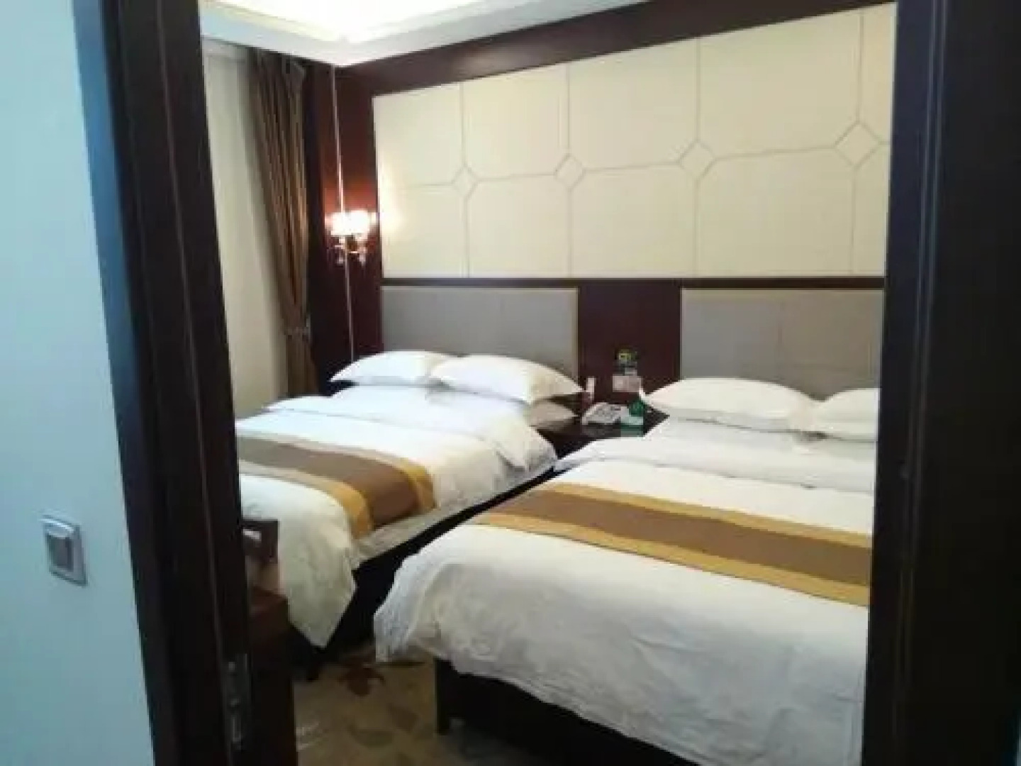 Kuerle Jinrun Holiday Hotel Airport Road
