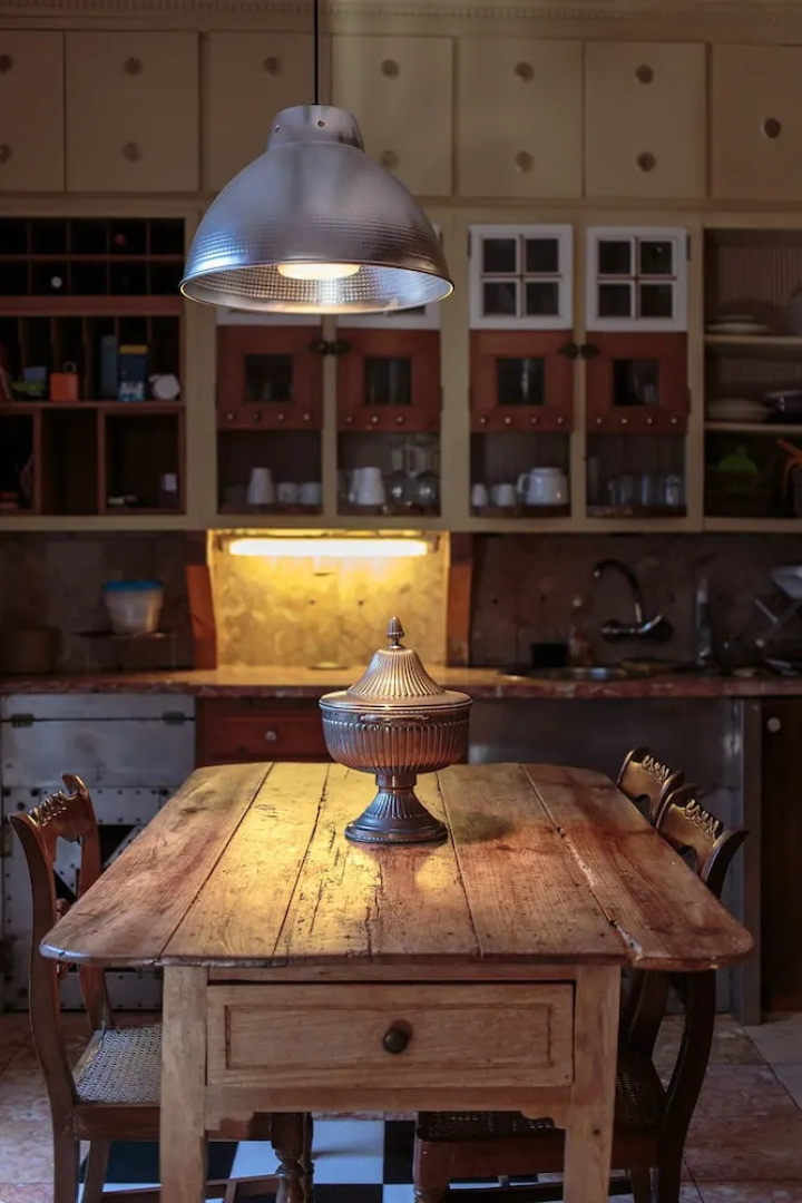 Shepinetree - Capela House