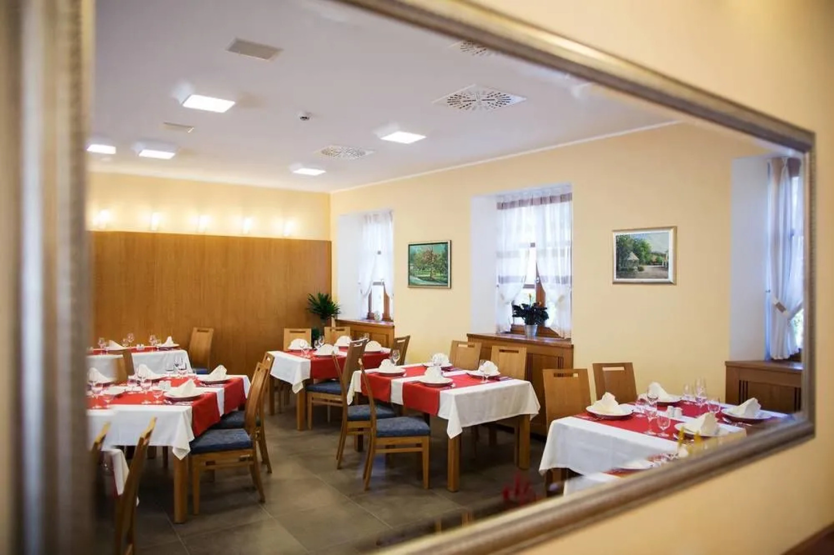 Hotel and guest house Triglav Dobrna