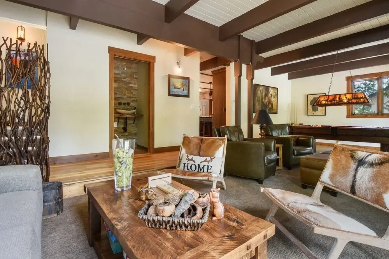 Canterbury Luxury Chalet - Hot Tub, Backs To Forest 3 Bedroom Home by Redawning