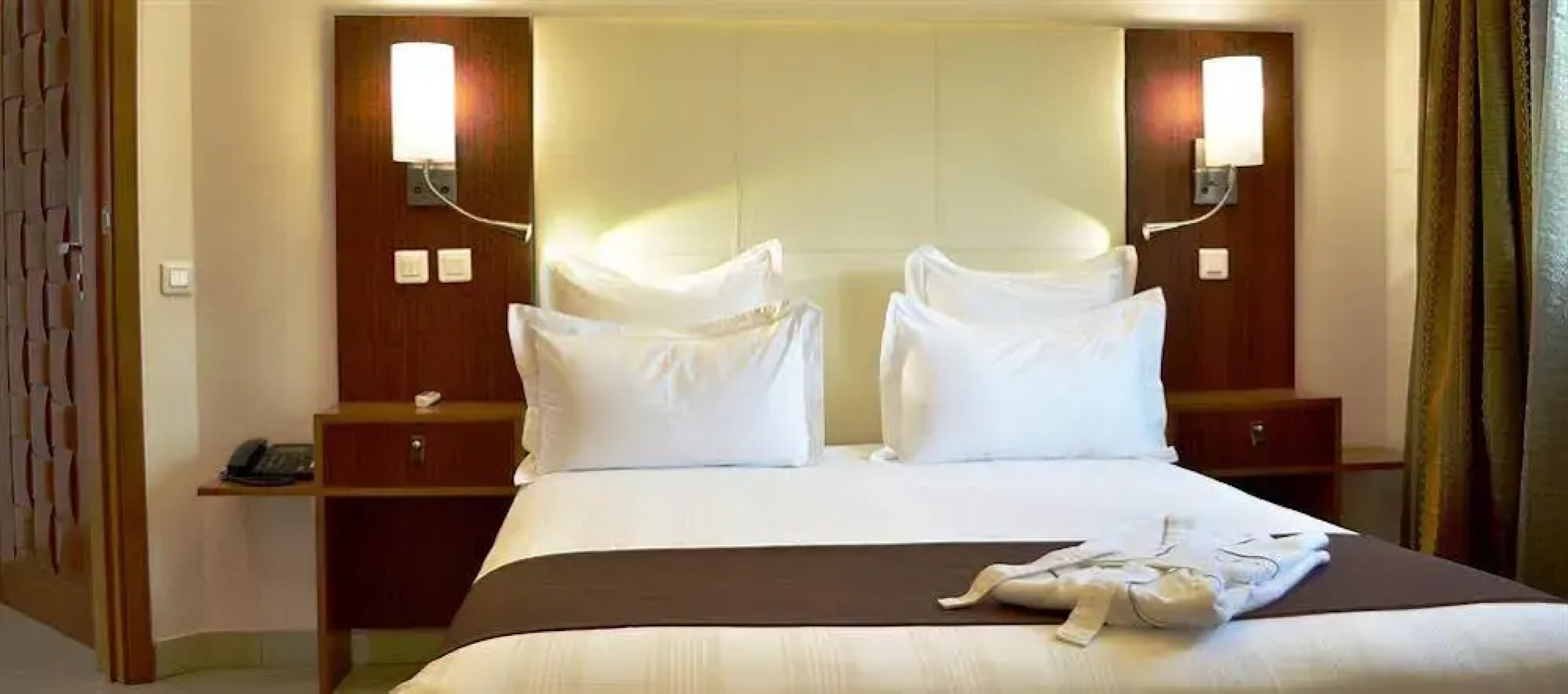 Nomad Suites Residence