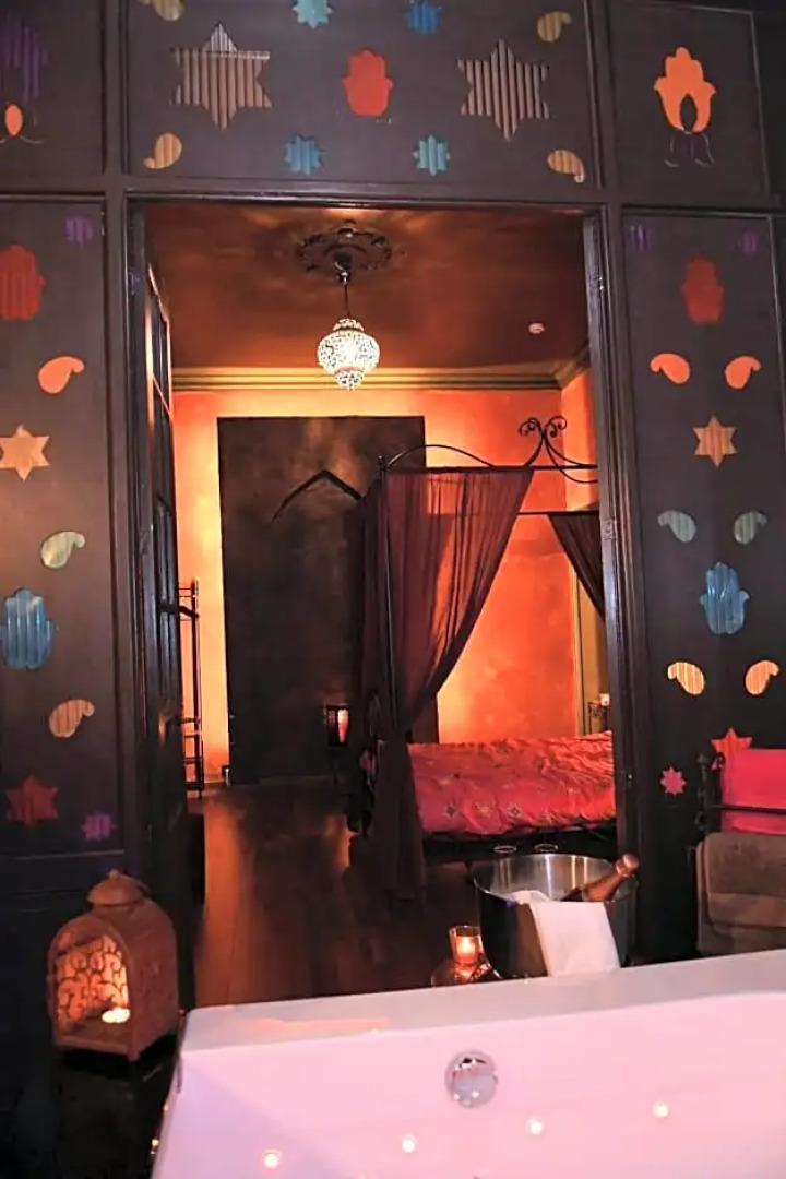 VIP Room 209 (Adults Only)