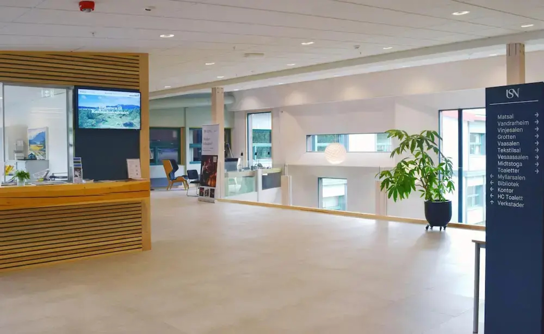 Raulandsakademiet og Vandrerhjem