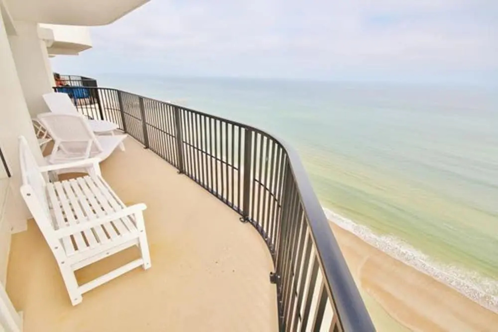 Daytona Ashley Penthouse 5 Apartment 3