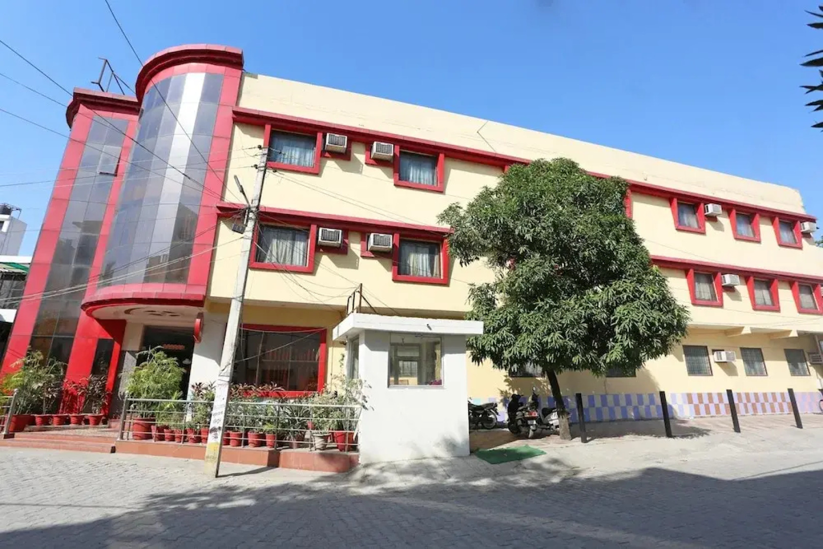 OYO 4319 Hotel Great Periwal