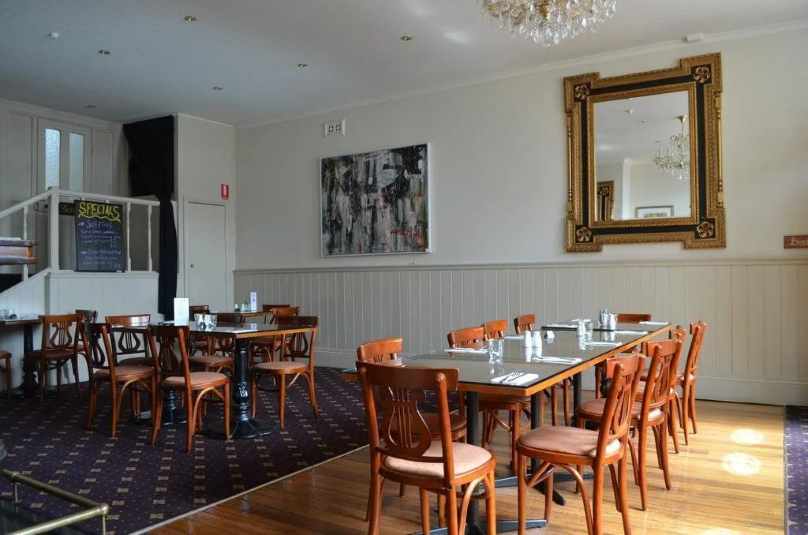 Empire Hotel Deloraine