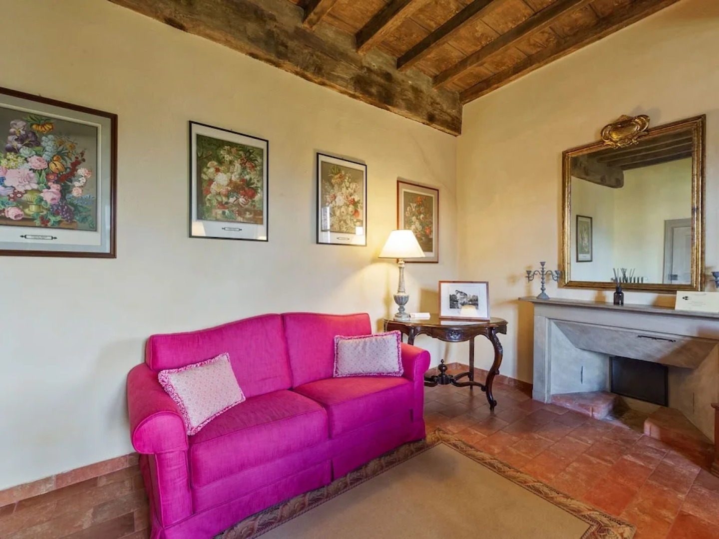 Vintage Apartment in Sandigliano With Garden