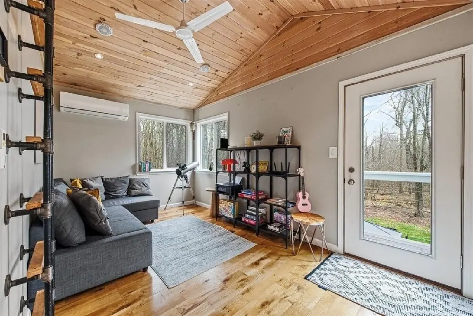 Pocono Scandinavian Cottage 2 Bedroom Cottage by RedAwning