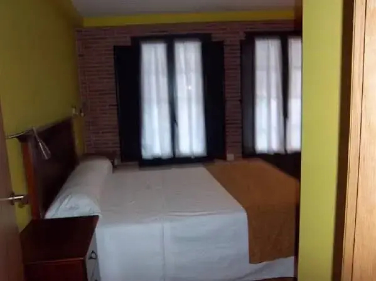 Apartamentos Entrepalacios