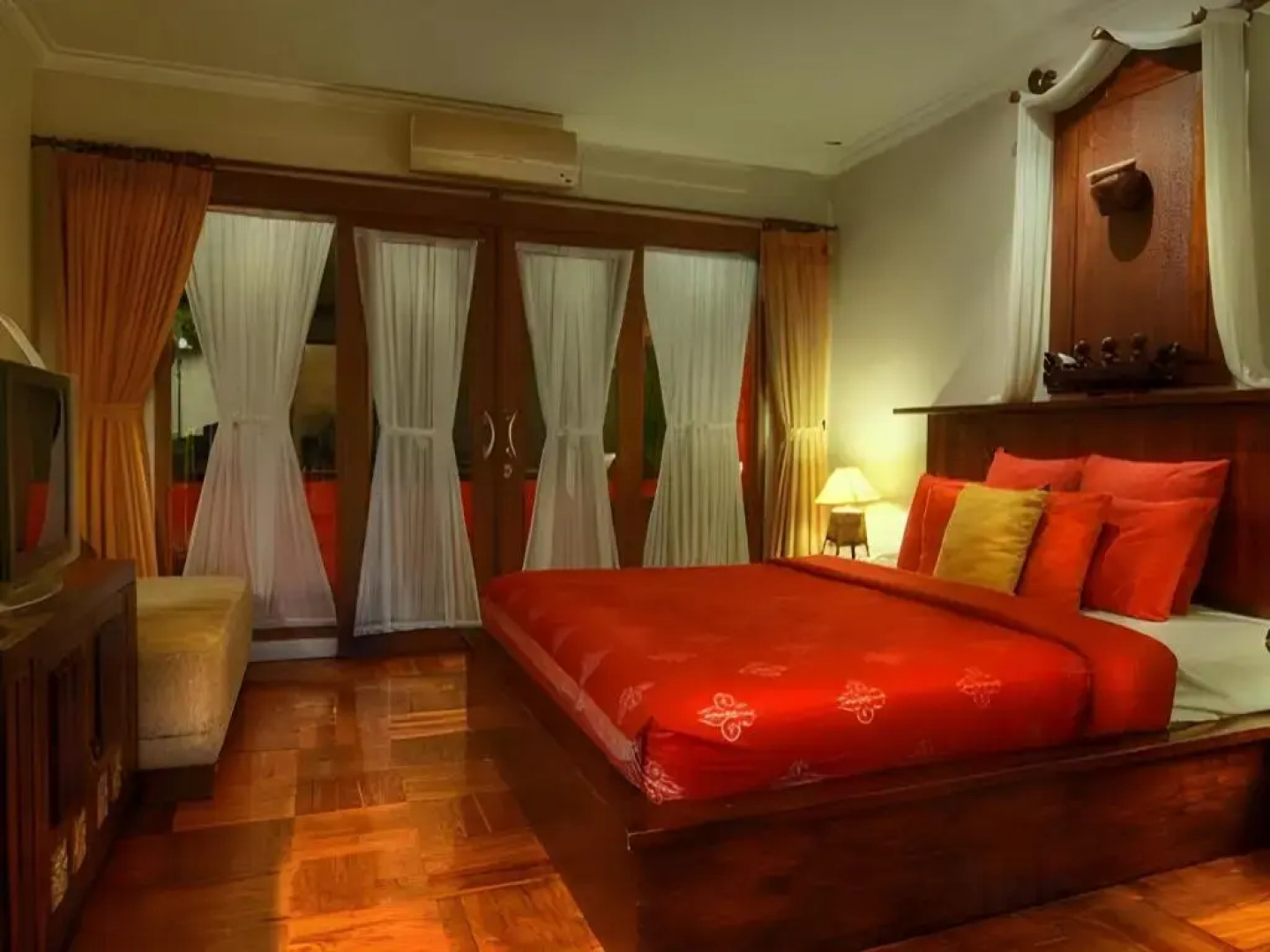 The Valley Resort Hotel