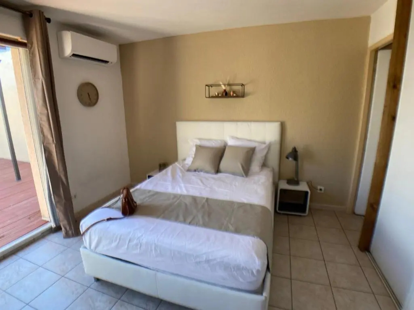 Studio Climatisé et Grande Terrasse Tarbes Centre