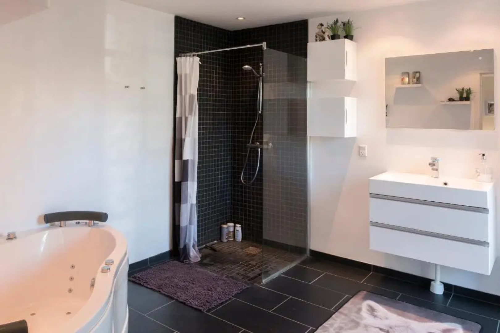 Troldegaarden Guesthouse