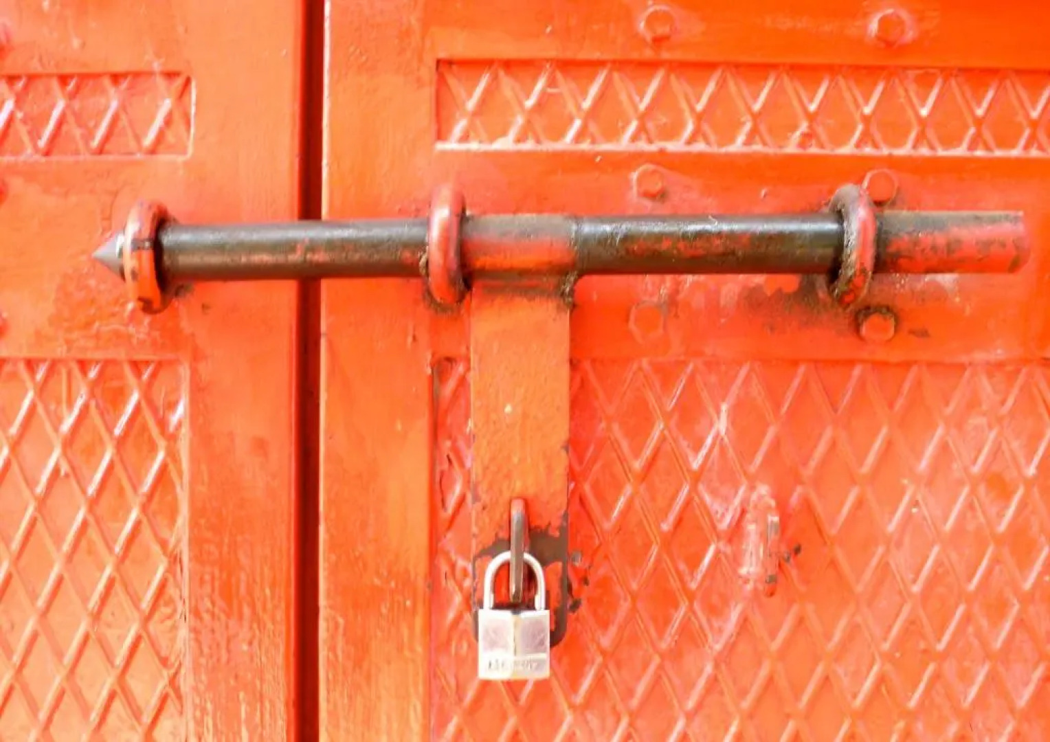 Casa do Rio / Tavira Inn