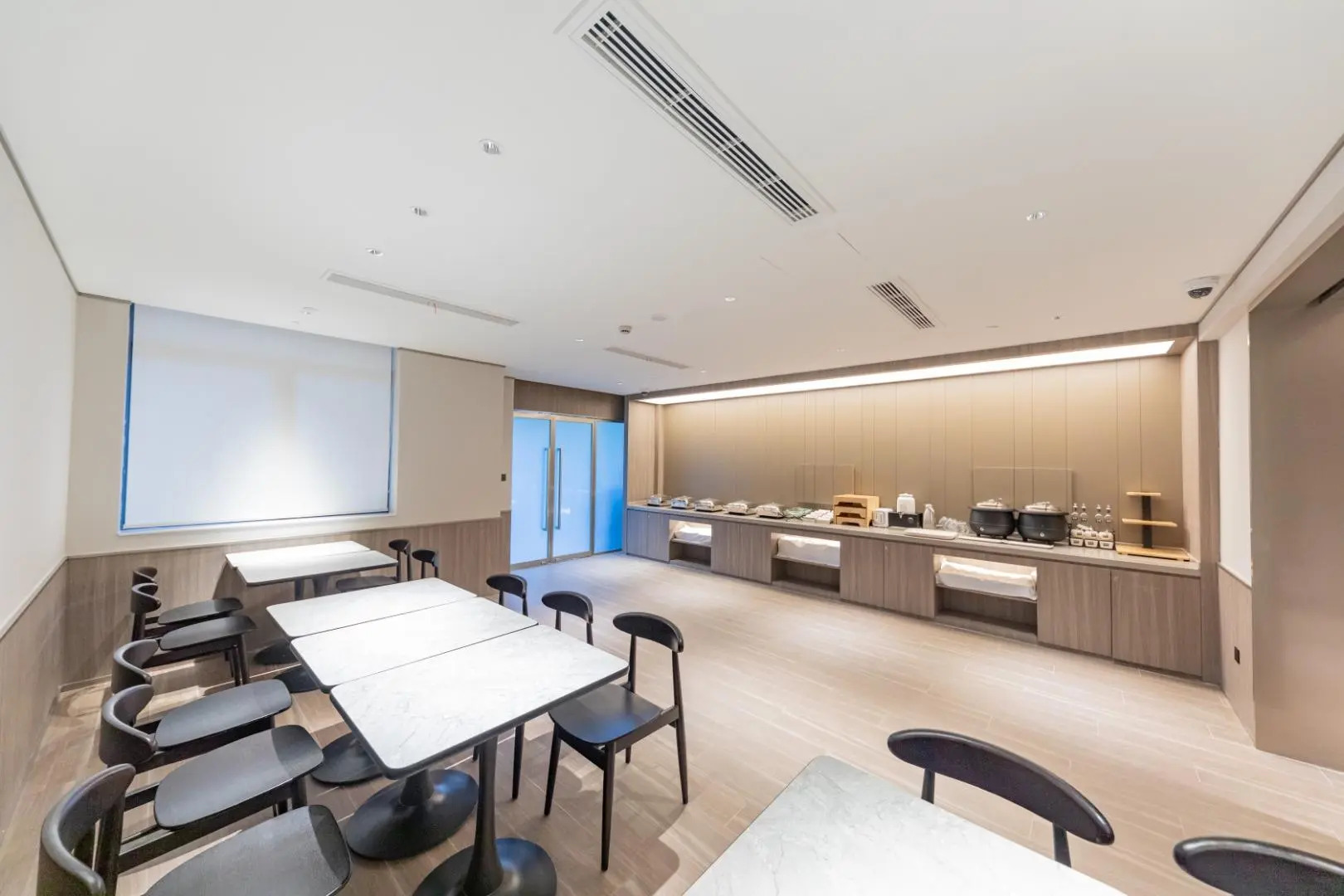 Hanting Hotel Shanghai Xiaonanmen Metro Station