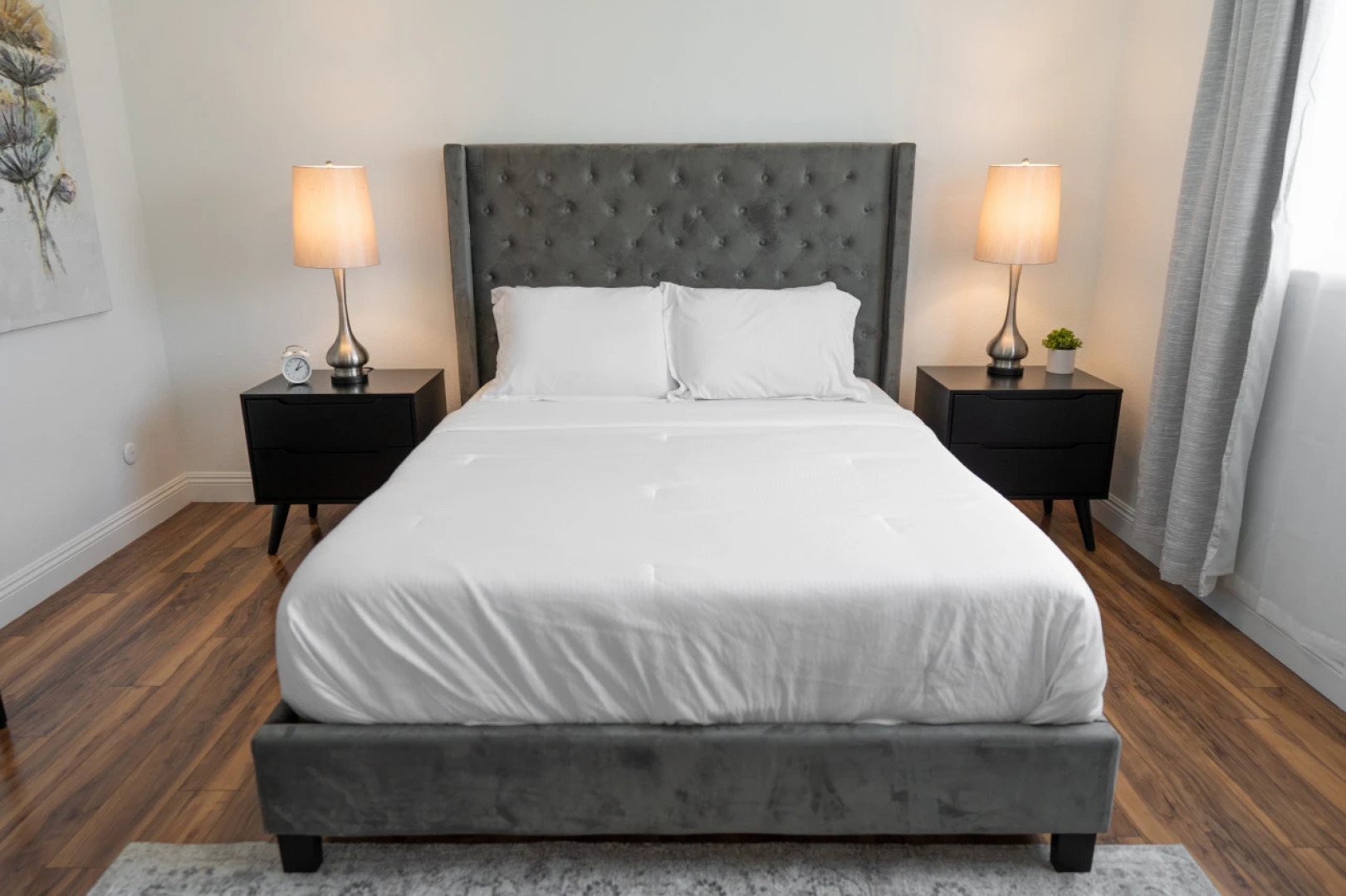 SPACIOUS 4-BEDROOM HOME WITH LARGE YARD AND GARAGE NEAR KNOTT'S BERRY FARM (p67)