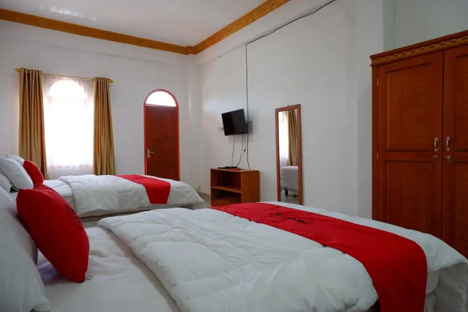 Kanaan Buntang by RedDoorz