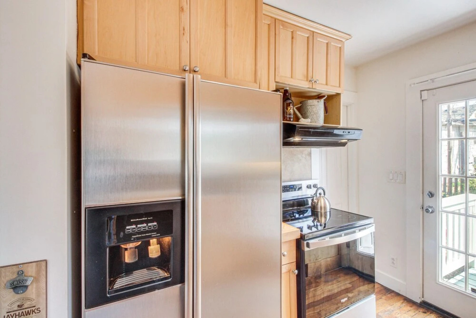 Bright Lawrence Vacation Rental ~ 1 Mi to KU!