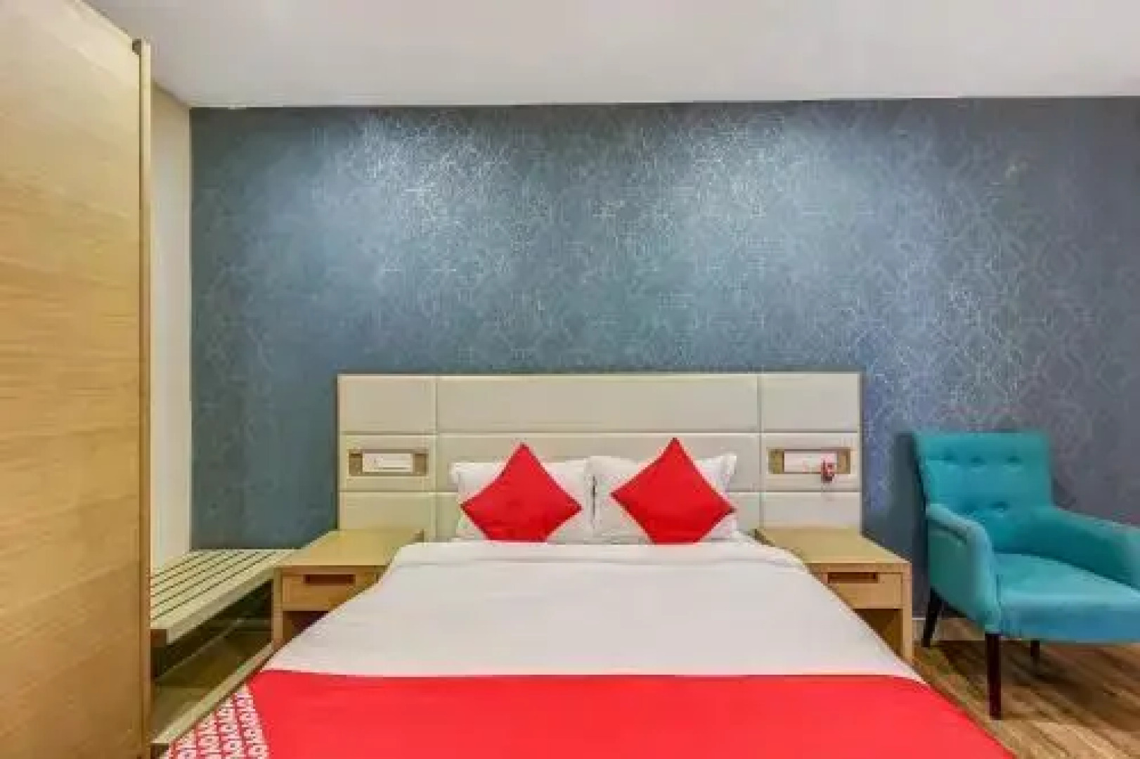 OYO 27021 Hotel Siddhi International