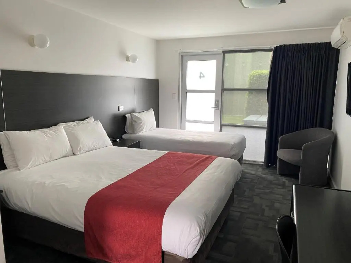 Brighton Hotel Motel