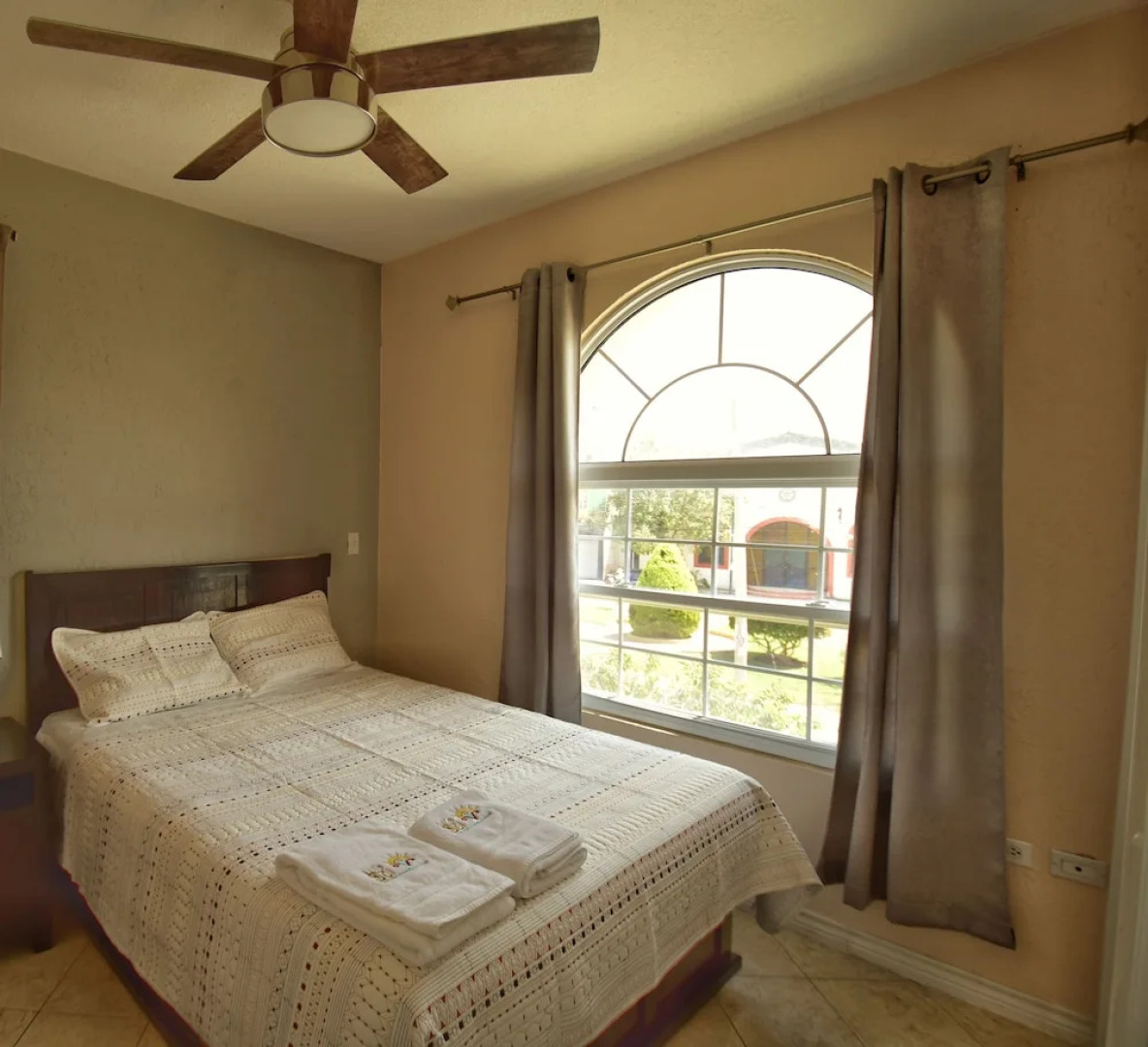 Apartahotel Villa Del Sol