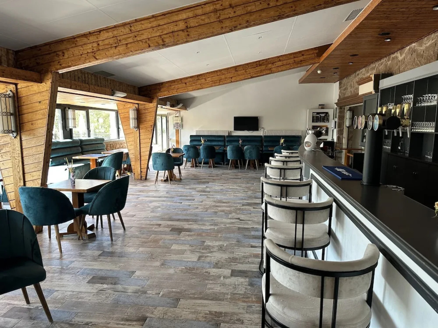 Hôtel Parc & Spa les Cigognes