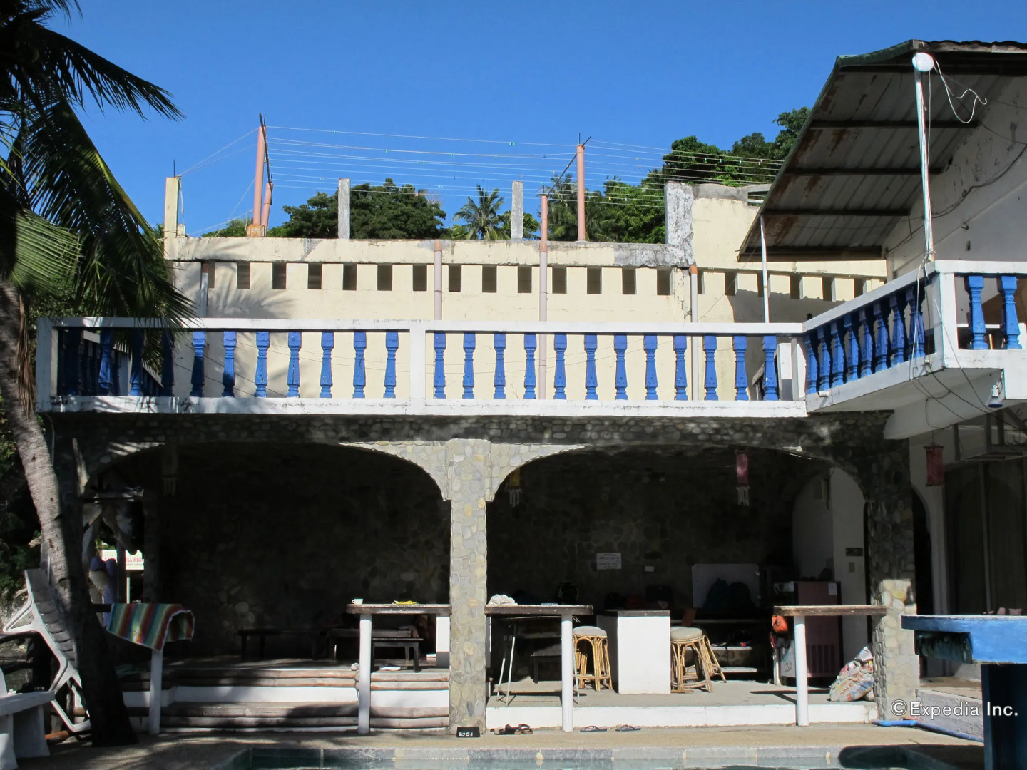 Paradise Resort & Dive Center