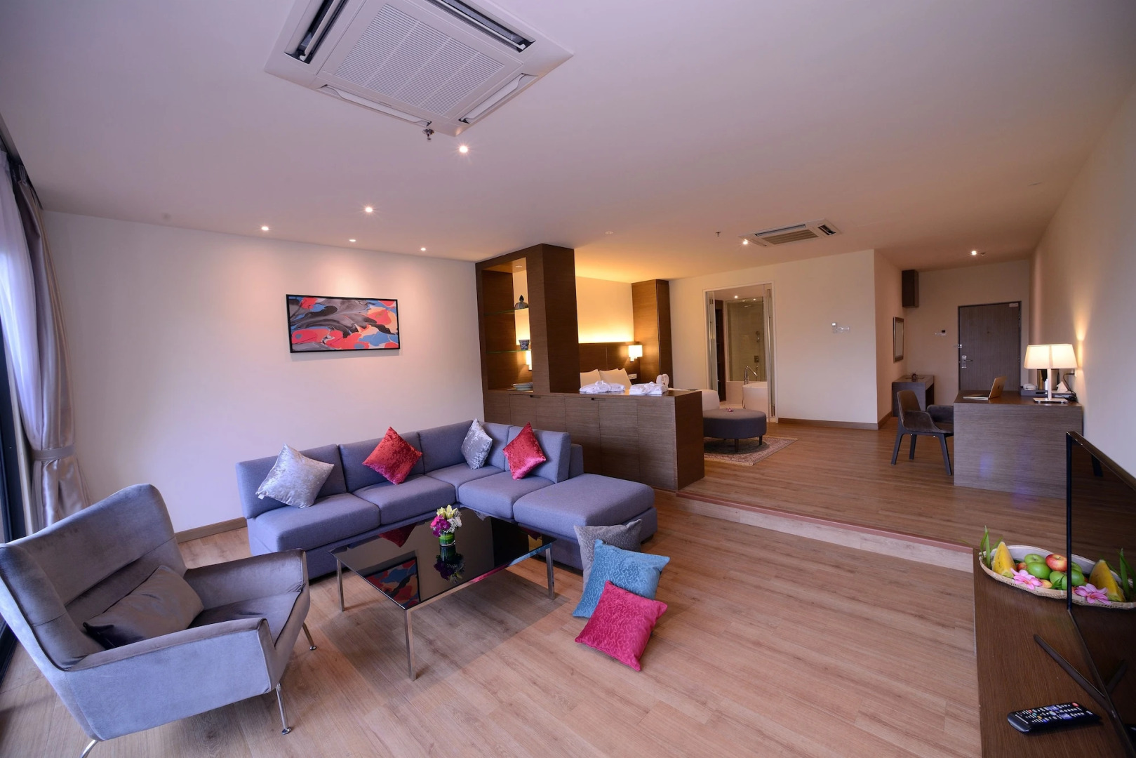 Bella Vista Waterfront Resort