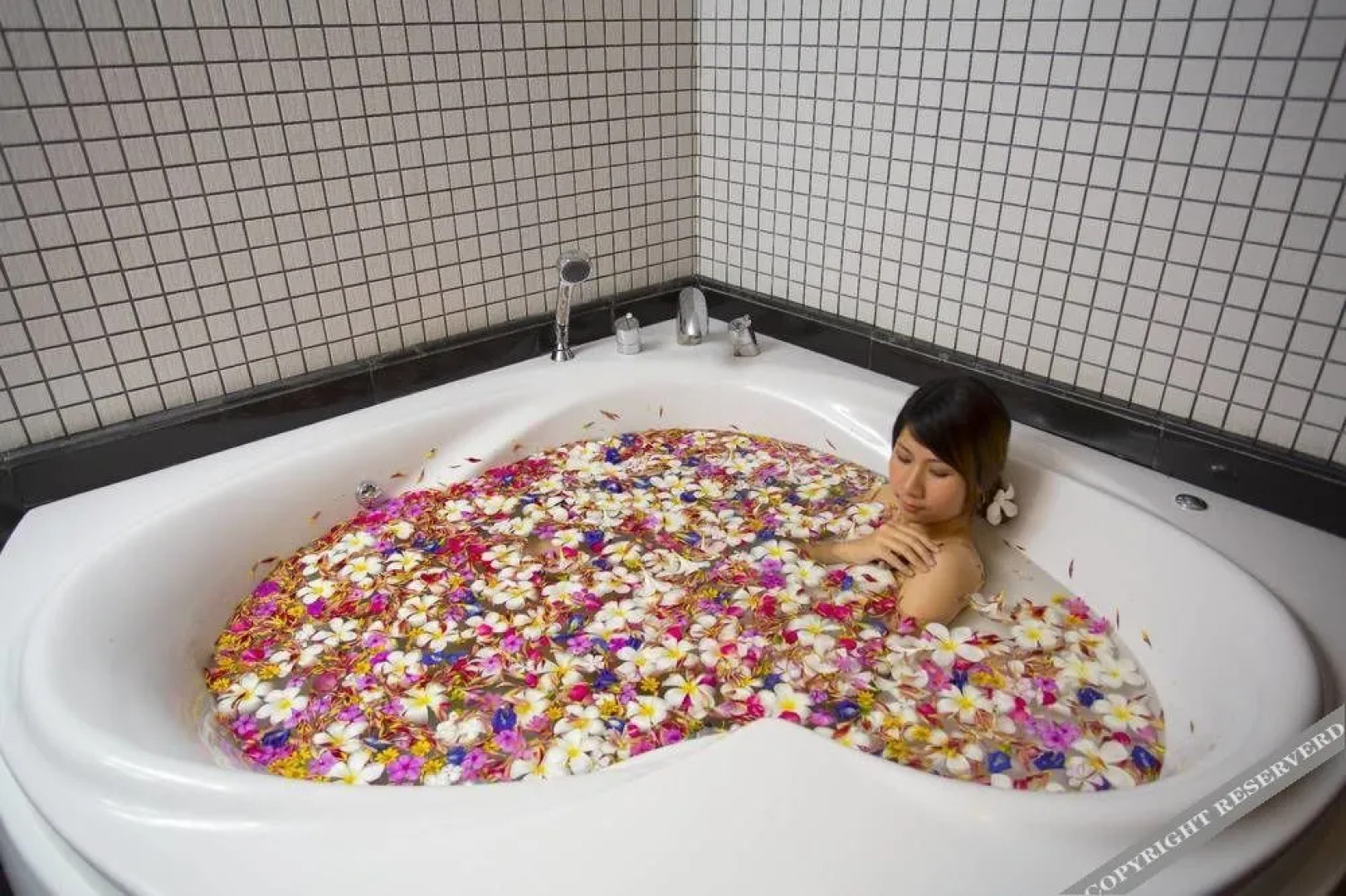 Sunny Paradise Resort