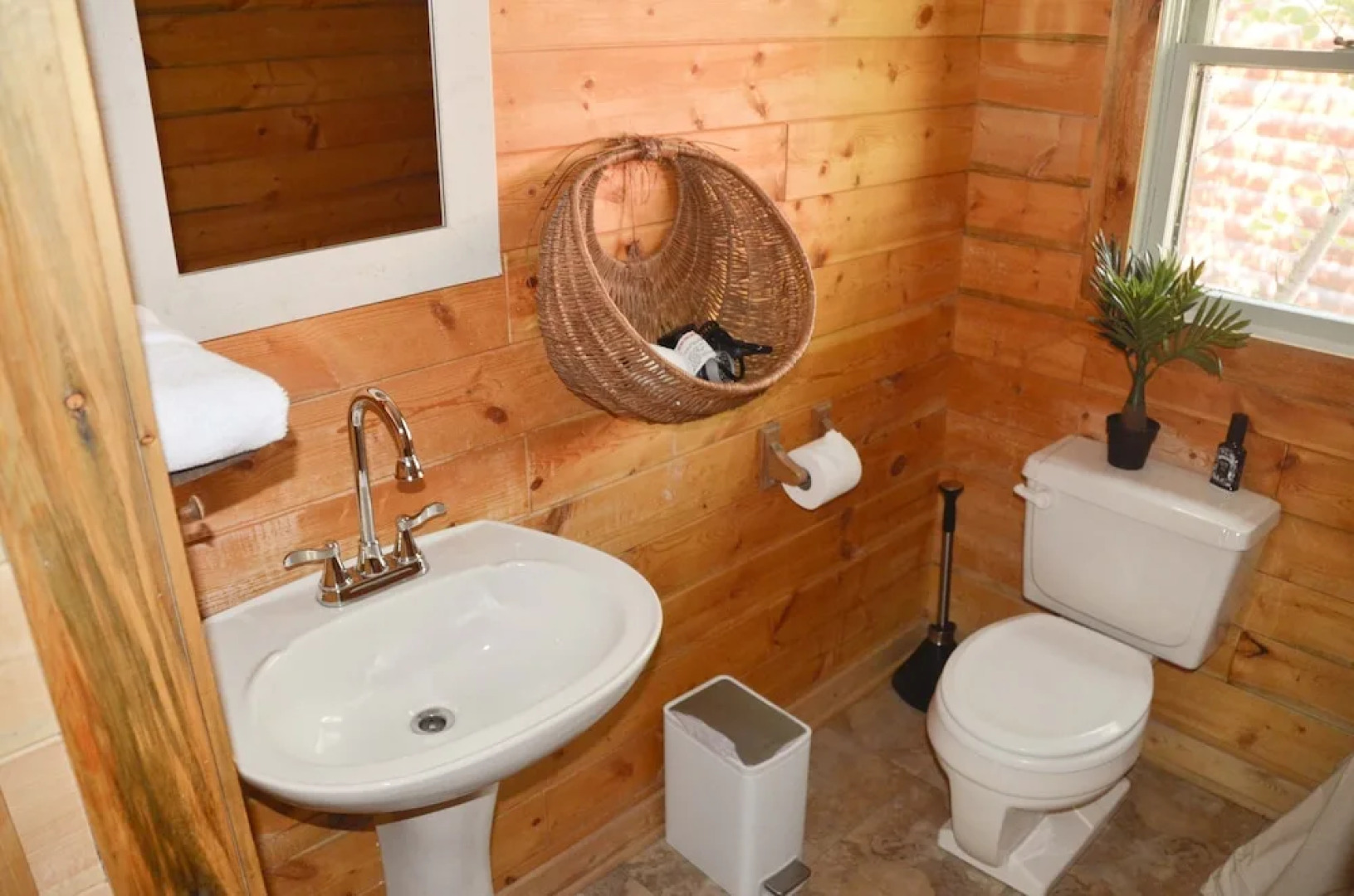 The Woolly Bugger Inn