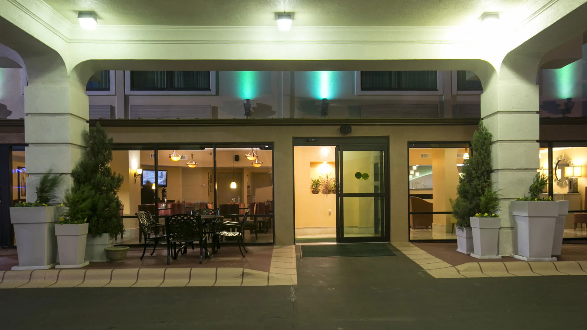 Holiday Inn Express Biloxi - Beach Blvd by IHG