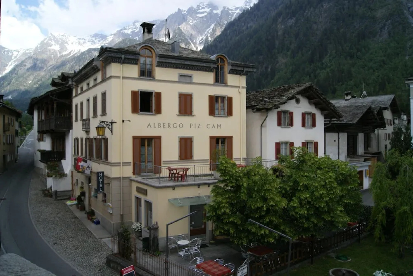Albergo Piz Cam